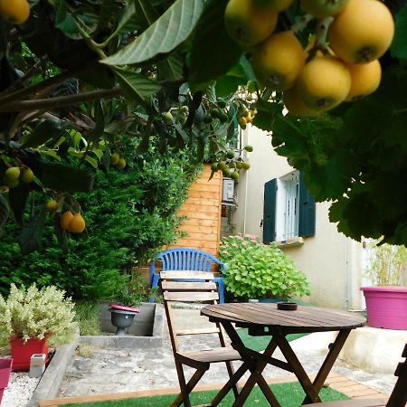 Villa Les Pins Mirabel-aux-Baronnies ภายนอก รูปภาพ